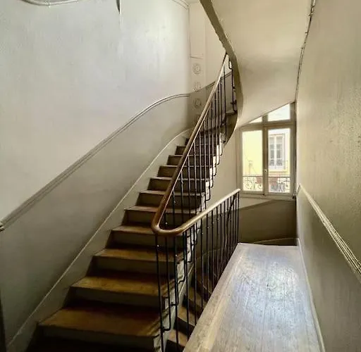 Apartment Agreable Parisien Bagnolet